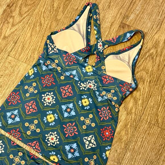 A Pea in the Pod Maternity Floral Tankini Two-Piece Swimsuit Set Size Small - Picture 7 of 13